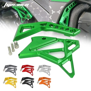 สำหรับรถมอเตอร์ไซค์ Kawasaki Z1000 <span class=keywords><strong>Z1000R</strong></span> ฝาครอบข้างระบบหัวฉีดน้ำมันเชื้อเพลิง ทำจากอะลูมิเนียม CNC สำหรับตกแต่งและป้องกัน อุปกรณ์เสริม - Product Image 2