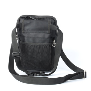 Sac de ceinture médical OEM 16x2.5x23 cm avec poches en filet pour le rangement de matériel infirmier, noir - Product Image 4
