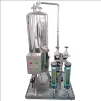 Mélangeur semi-automatique à 4 têtes de boissons gazeuses non alcoolisées vin mousseux eau gazeuse eau gazeuse acide machine de remplissage de mélange CO2