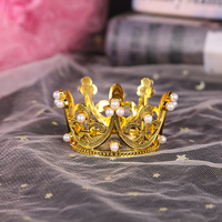 Décoration de gâteau d'anniversaire en or avec mini couronne, accessoires décoratifs pour décoration de mariage, diadème et couronne de perles
