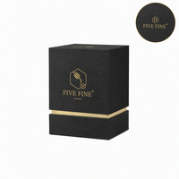 Boîte cadeau en carton rigide de luxe avec logo personnalisé en relief et laminage mat pour l'emballage du miel, des boissons énergisantes, des pots en verre et des bouteilles
