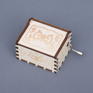 Caja Musical Mini Popular con Manivela, Caja Musical <span class=keywords><strong>de</strong></span> Madera con Diseño <span class=keywords><strong>de</strong></span> Hada Bailarina y Melodía Personalizada para <span class=keywords><strong>Cumpleaños</strong></span> - Product Image 5