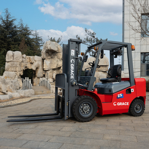 Chariot élévateur diesel certifié CE de 2,5 tonnes avec moteur Isuzu, pneus pneumatiques pleins, chariot élévateur hydraulique pour la construction et l'entrepôt - Product Image 6