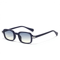 Nouvelles Lunettes de Soleil Carrées Rétro Européennes et Américaines à Rivets, Tendance Transfrontalière, Polyvalentes, Protection UV400 pour Femme