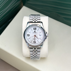 Reloj de pulsera para hombre de diseño, correa de acero inoxidable, esfera blanca texturizada, venta al por mayor de relojes para hombre - Product Image 1