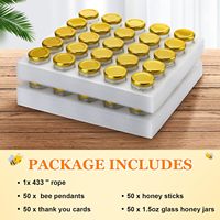Pot à Miel en Verre Hexagonal Mini Unique de 45 ml avec Cuillère en Bois pour Cadeaux de Fête en Gros