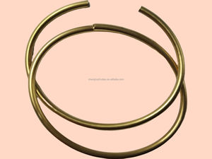 Gelang kuku emas padat 18K mewah, bertatahkan berlian berkilau, desain personal untuk klien grosir - Product Image 4