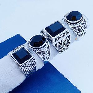 Bagues de mariage en vrac pour hommes, assortiment de pierres précieuses noires, style vintage et antique - Product Image 6