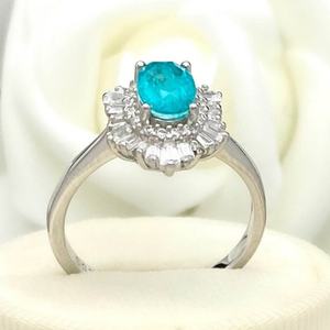 Anillo de Halo con Circonitas Redondas Baguette en Plata de Ley Art Deco, Anillo de Compromiso con Turmalina Paraiba Ovalada en Plata S925 - Product Image 3