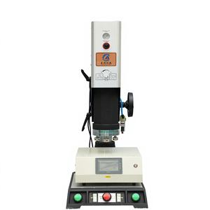 2000W Handgehaltener Ultraschall-Schweißer 15/20KHz 100cm Durchmesser Tragbare Industrielle Kunststoff-Punktschweißmaschine - Product Image 2