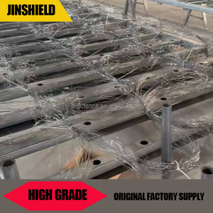 Low Visibility MZP Putanka Anti-Tank Mesh Secure Barrier Wire Enhanced <strong>Border</strong> <strong>Fencing</strong> for Ukraine Operations - Product Image 4