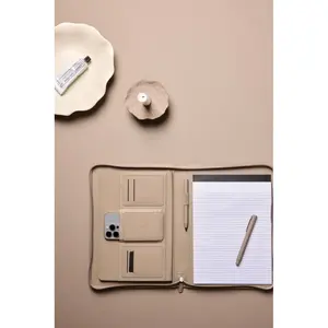 Portadocumentos A4 VINGA Baltimore RCS, merchandising sostenible - Product Image 3