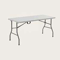 Table pliante moderne en plastique HDPE durable de 180 cm avec poignée de transport, table à tréteaux d'extérieur pour usage hôtelier