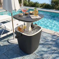 Mesa Cooler Portátil 3 em 1 de Plástico Preto com Tampa Elevatória e Abridor de Garrafas Ecológica 28L para Uso em Acampamentos e Piscinas