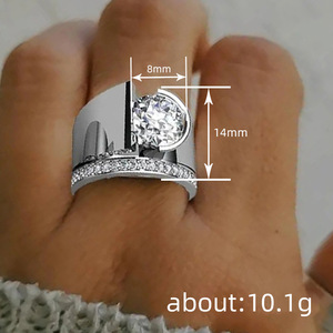 Anello Futuristico Irregolare da Donna, Gioiello Trendy per le Dita - Product Image 4