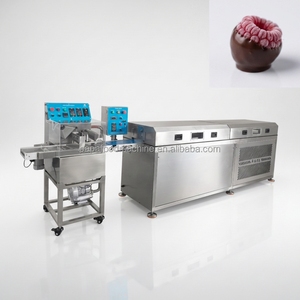 Nueva Máquina para Recubrir con Chocolate Pequeña y Compacta para Pasteles, Galletas, Snacks y Donuts, con Túnel de Enfriamiento, Alta Seguridad, 1 Año de Garantía - Product Image 1