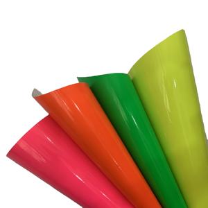 Vinilo Adhesivo Fluorescente de PVC Hecho en China, Rollo de Material de PVC, Adhesivo Fluorescente Autoadhesivo <span class=keywords><strong>para</strong></span> Publicidad - Product Image 6
