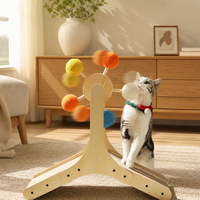 Griffoir moderne pour chat en bois massif avec jouet tournant, corde de chanvre, corde de sisal et boule à griffer, pour usage intérieur, modèle Carton