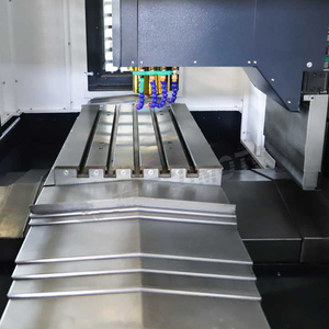 เครื่องกัดซีเอ็นซี Senmo VMC855 แบบตั้งโต๊ะ รุ่น BT40 แกนหมุนเดี่ยว ระบบควบคุม FANUC สำหรับงานหนัก ความปลอดภัยสูง - Product Image 3