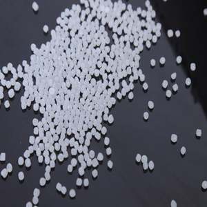 9002 de CAS de poudre de polychlorure de vinyle de PVC SG5 pour le bâti de catégorie de tuyau - Product Image 3