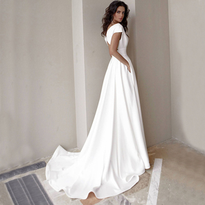 Nuovo Abito Estivo Bianco con Scollo a V, Lunghezza a Terra, Taglie Forti per Donna - Product Image 4