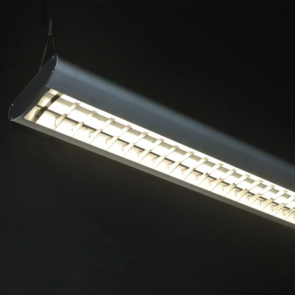 샹들리에 및 교수형 램프 led 상업 장식 선형 튜브 luminaria 금속 공예 차고 조명 빛