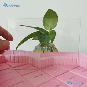 Plaques solides en <span class=keywords><strong>polycarbonate</strong></span> adaptées aux plafonds, aux bandes de diffusion de la lumière et aux cloisons transparentes. - Product Image 3