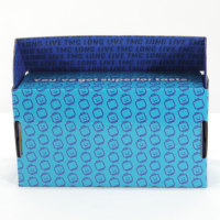 Boîte d'emballage pour vêtements en carton ondulé écologique, pliable à fermeture automatique, boîte d'expédition monobloc pour vêtements