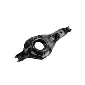 Brazo de Control BP4K 28-300 Inferior para OLIVER OE 1349213 C23628300 BV615K652CF - Product Image 1