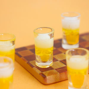 Miniatura de Vaso de Cerveza de Resina para Accesorios Artesanales DIY, Decoración de Mini Paisajes, Modelo de Comida, Juguete - Product Image 2