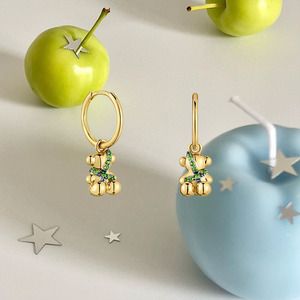 Pendientes de Oso Abstractos de Joyería Fina Touses, Metal Mate y Pulido con Incrustaciones de Circonita Pequeña, Decoración Minimalista de Alta Gama para Orejas - Product Image 4