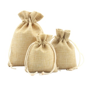 Petite pochette en lin écologique avec logo personnalisé imprimé, sacs cadeaux en jute avec cordon de serrage - Product Image 1