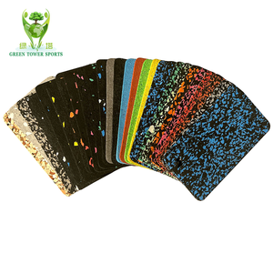 Rouleaux de revêtement de sol en rouleau de <span class=keywords><strong>caoutchouc</strong></span> résistant 3-12mm personnalisés Certification de qualité <span class=keywords><strong>Tapis</strong></span> de sol de protection pour salle de musculation <span class=keywords><strong>Caoutchouc</strong></span> - Product Image 5