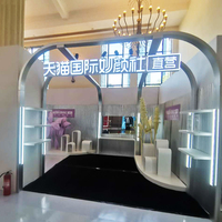 Stand d'exposition modulaire personnalisé MEGA Modern Fashion Pop Up Store pour événements et expositions