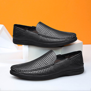 Novedad 2025: Zapatos de senderismo Mocheng de secado rápido para exteriores, calzado deportivo informal de malla gruesa para correr y playa para hombre - Product Image 1