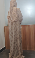 J-259 élégante robe de prière en satin pour femmes Abaya de haute qualité avec hijab de Dubaï imprimé floral pour les festivals musulmans de l'Aïd