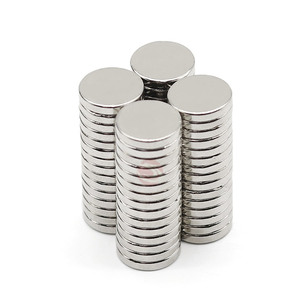 <span class=keywords><strong>Aimant</strong></span> <span class=keywords><strong>surpuissant</strong></span> rond N35 N40 N42 N52 de 10x2Mm, disque magnétique en néodyme, 1 pièce - Product Image 1