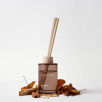 Vente chaude Reed Diffuseur Bouteilles 150ML Rond Bois Couvercle Bouteille En Verre Ambre Diffuseur Chambre Diffuseur Bouteille Avec Bâton