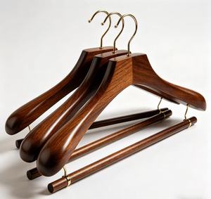 <span class=keywords><strong>Cintre</strong></span> en bois de hêtre/lotus de luxe, <span class=keywords><strong>design</strong></span> élégant, à épaules larges, haute qualité, écologique, résistant à la rouille, pour costumes et manteaux d'hôtel, robuste - Product Image 1