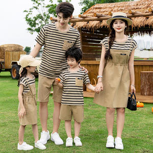 Venta al por mayor Mamá Niños Vestido de verano Papá e hijo Camiseta Conjunto familiar - Product Image 3