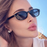 Nouvelles Lunettes de Soleil Rectangulaires Unisexe Tendance Rétro de Luxe à Monture Fine, Protection UV400, Style International, Vente Chaude