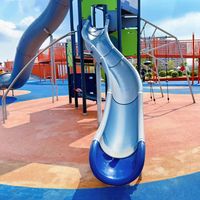 Équipement de terrain de jeu de qualité commerciale certifié, grand équipement de terrain de jeu personnalisé, nouveau grand équipement extérieur coloré pour parc d'attractions pour enfants