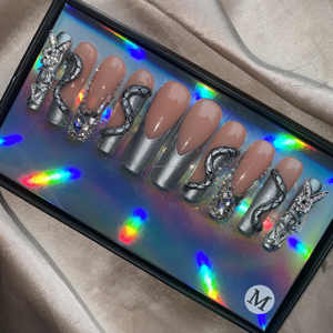 Venta al por mayor de lujo personalizado <span class=keywords><strong>piedras</strong></span> ostentosas prensa en las <span class=keywords><strong>uñas</strong></span> de Punta francesa media y corta <span class=keywords><strong>uñas</strong></span> manicura acrílico palo en las <span class=keywords><strong>uñas</strong></span> - Product Image 2