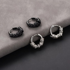 1 Par/2 Piezas de Aretes Clásicos Punk de Acero Inoxidable, Aretes Redondos Góticos con Patrón Vintage Grabado, Aretes de Aro Hip Hop, Joyería para Motociclistas - Product Image 6