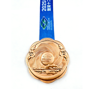 Medalla Personalizada para <span class=keywords><strong>la</strong></span> Carrera Benéfica RAM HERO RUN 2026, Aleación <span class=keywords><strong>de</strong></span> Zinc, Plateada en Plata Antigua, con Número 7 y Diseño con Logotipo del <span class=keywords><strong>Hospital</strong></span> - Product Image 5