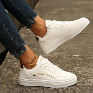 Nouvelles baskets basses blanches pour femmes, style <span class=keywords><strong>japonais</strong></span> et coréen, polyvalentes, à lacets, avec empiècements en cuir, semelle épaisse, respirantes, pour l'été, pour le sport et le quotidien, modèle transfrontalier - Product Image 2