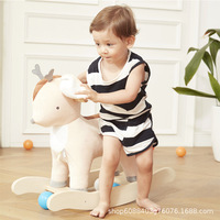 Cheval à bascule en bois style moderne Animal à bascule Fauve à bascule Jouet à bascule Chaise à bascule pour bébé en peluche Cerf Cheval à bascule pour enfants