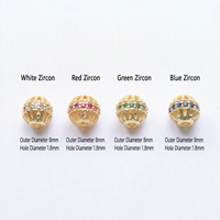 Lot de 20 perles intercalaires sphériques creuses en laiton plaqué or 18 carats de 8 mm avec micro-pavé de zircone cubique colorée pour la fabrication de bijoux DIY