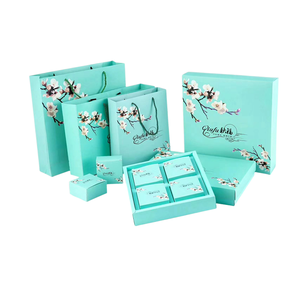 Cake Box Customized Paper Gift Cake Box Wholesale Mooncake Packaging Box Luxury Pastry Box With Handbag