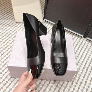 Classic style luxury leather square-toe platform high-<b>heeled</b> shoes, luxurious <b>red</b> party and gathering high-<b>heeled</b> shoes - Product Image 1